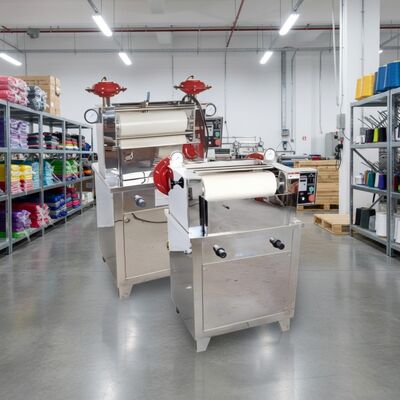 Vertical Pneumatic Electric Small Padder Automatic Rolling Machine Samples Dyeing Equipment